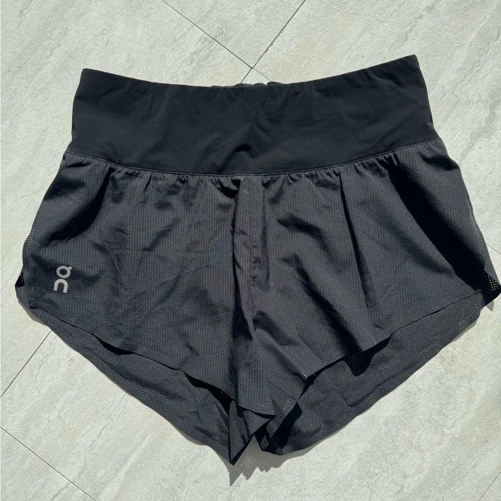 On Cloud Race Shorts